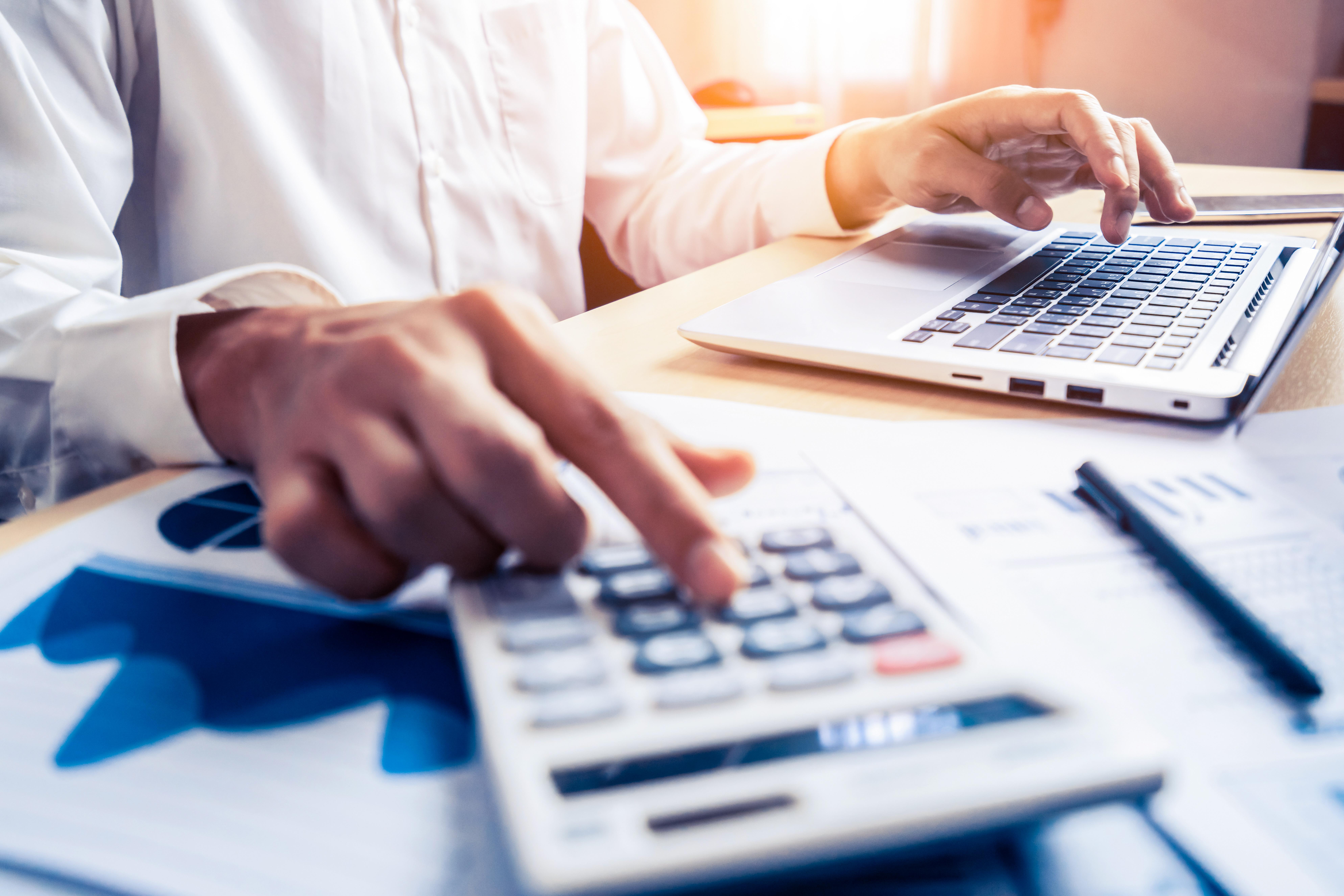 Analyst Overvalued Stocks on the TSX July 2025